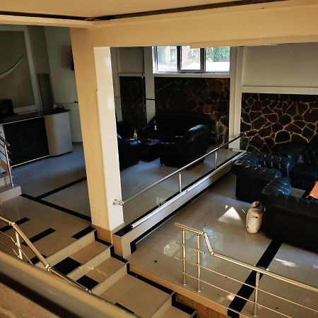 Lira Excellent Nis Hotel Bagian luar foto